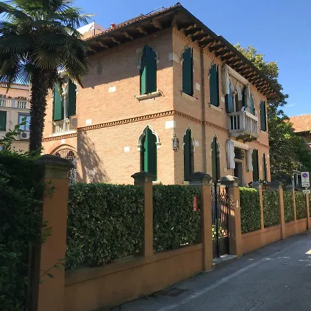 Maison Claudia Al * Venedigs Lido