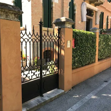 Maison Claudia Al